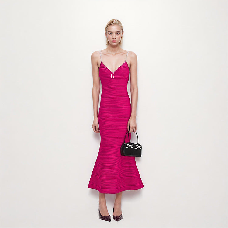 Women's Custom Black & Red V-Neck Sleeveless Knit Dress | OEM/ODM Knitwear Manufacturer