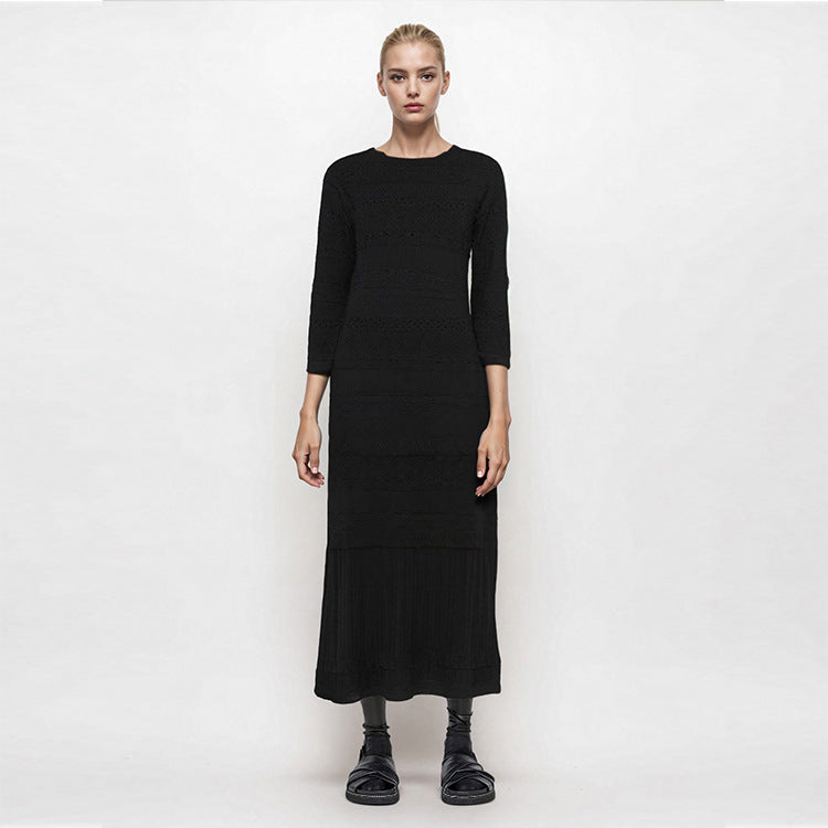 Black Round Neck Long Sleeve Sweater