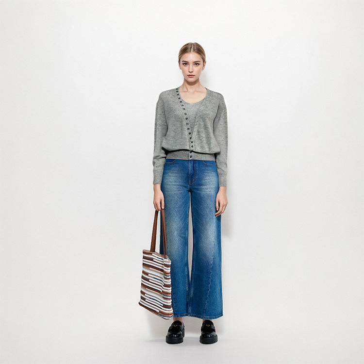 Women's Custom Gray V-Neck Long Sleeve Wool Knit Cardigan | OEM/ODM Knitwear Manufacturer