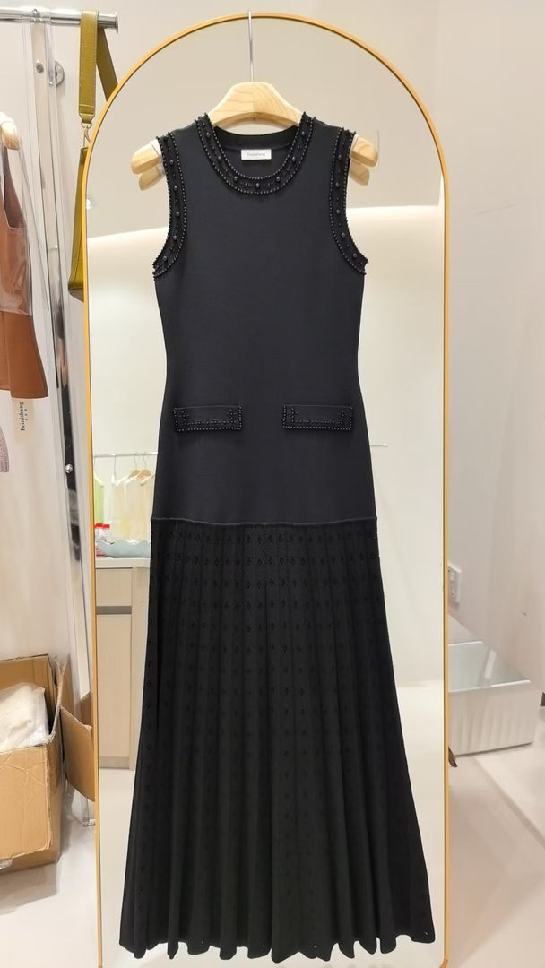Women's Custom White Round Neck Sleeveless Knit Dress | OEM/ODM Knitwear Manufacturer